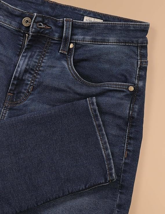 U.S. Polo Assn. Denim Co. Men's Cole Comfort Cropped Fit Blue Ultra Soft Jeans - Image 2